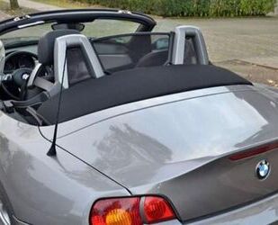 BMW BMW Z4 2.2i - Gebrauchtwagen