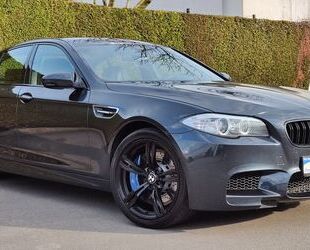 BMW BMW M5*DKG*LEDER*HEAD UP*20 ZOLL* Gebrauchtwagen