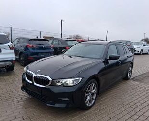 BMW BMW 320 Baureihe 3 Touring 320 d xDrive Advantage Gebrauchtwagen