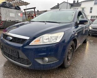 Ford Ford Focus Turnier Viva EUR5*MFL*EFH*ALU*ZV*WFS Gebrauchtwagen