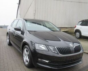 Skoda Skoda Octavia Lim. Ambition- Navi-SHZ-DAB-PDC-Insp Gebrauchtwagen