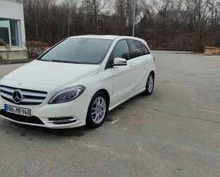 Mercedes-Benz Mercedes-Benz B 200 CDI - Sport - Sitzhzg - Bi-Xen Gebrauchtwagen