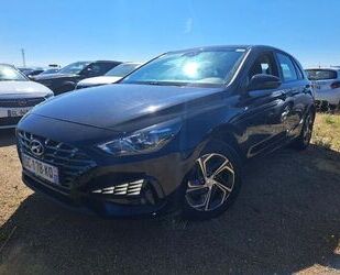 Hyundai Hyundai i30 1.6 CRDi 115 DCT-7 Business Auto,Kamer Gebrauchtwagen