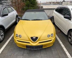 Alfa Romeo Alfa Romeo Spider 1.8 Twin Spark **Giallo Zoe ** Gebrauchtwagen