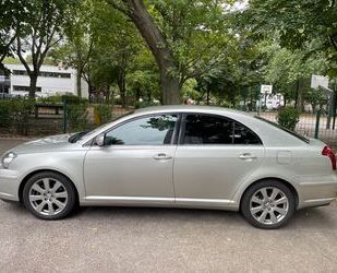 Toyota Toyota Avensis Sol 2,0-l-VVT-i Automatik Sol Gebrauchtwagen