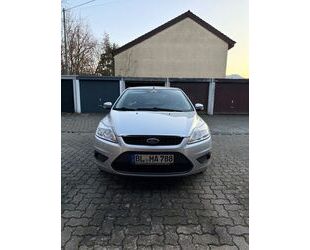 Ford Ford Focus 1,8 Style Style Gebrauchtwagen