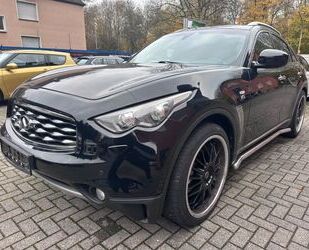 INFINITI Infiniti FX FX30d GT*Autom./Navi/SHZ/S-Dach/Allrad Gebrauchtwagen