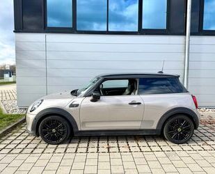 Mini MINI Cooper SE Electric Collektion Leder/Navi/LED Gebrauchtwagen