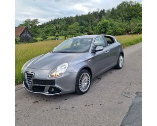 Alfa Romeo Alfa Romeo Giulietta 2.0 JTDM 16V ALFA TCT Turismo Gebrauchtwagen