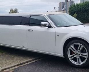 Chrysler Chrysler 300C Stretchlimousine CRD Firmenauflösung Gebrauchtwagen