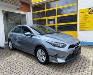 Kia Kia ceed / Ceed 1. HAND NAVI KAMERA ALU DAB SPUR Gebrauchtwagen