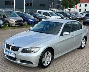 BMW BMW 325i Lim. 3.0l *XENON*TEMPOMAT*AHK*AUTOMATIK* Gebrauchtwagen