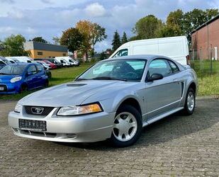 Ford Ford Mustang 3,8 V6 AUTOMATIK + KLIMA + LEDER+ Gebrauchtwagen