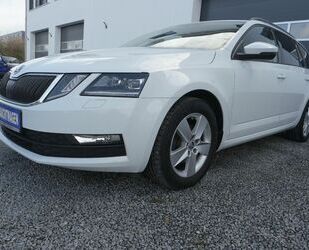 Skoda Skoda Octavia Combi 1.6 TDI*Ambition*Navi*LED*Kame Gebrauchtwagen