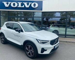 Volvo Volvo XC40 B3 Plus Dark, BLIS, Licht-Paket uvm. Gebrauchtwagen