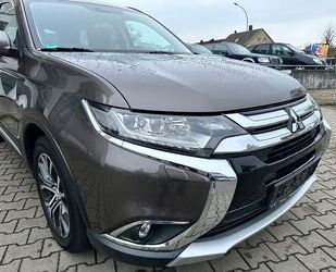 Mitsubishi Mitsubishi Outlander SUV-Star+ 4WD * 1.Hand * Auto Gebrauchtwagen