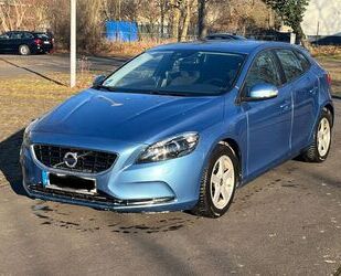 Volvo Volvo V40 T2 - Gebrauchtwagen