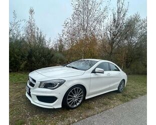 Mercedes-Benz Mercedes-Benz CLA 180 AMG Line AMG Line Gebrauchtwagen