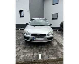 Ford Ford Focus 1,6 Ti-VCT Trend Trend Gebrauchtwagen