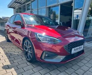 Ford Ford Focus Lim. ST *Navi*Sitzh.*CarPlay*RECARO*LED Gebrauchtwagen