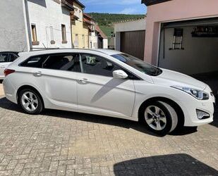 Hyundai Hyundai i40 cw 1.7 CRDi 5 Star Edition 100kW 5 Sta Gebrauchtwagen