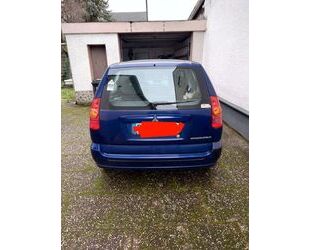 Mitsubishi Mitsubishi Space Star 1,3 Family Family Gebrauchtwagen