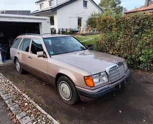 Mercedes-Benz Mercedes-Benz E 220 W124 S124 Kombi Rosenholz Gebrauchtwagen