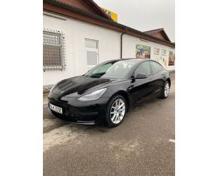 Tesla Tesla Model 3 LR AWD Facelift, 8-fach bereift Gebrauchtwagen