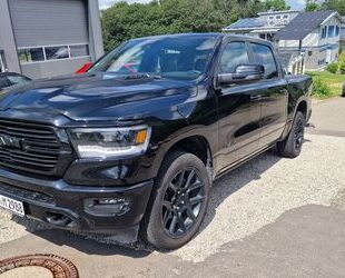 Dodge Dodge RAM*5.7L*LARAMIE*PRINS GAS*VOLL*1.HAND! Gebrauchtwagen