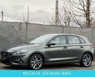 Hyundai Hyundai i30| CarPlay| Cam| Spur| LED| 4Season| Gar Gebrauchtwagen