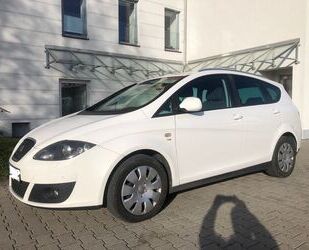 Seat Seat AlteaXL 2.0TDIStyle AUT NAVI BIXENON USB TÜV7 Gebrauchtwagen