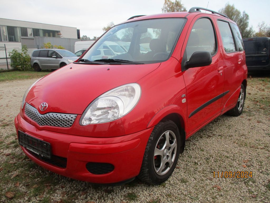 Yaris Verso