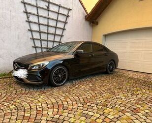 Mercedes-Benz Mercedes-Benz CLA 220 4MATIC DCT AMG Line AMG Line Gebrauchtwagen