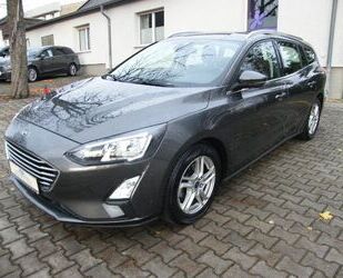 Ford Ford Focus Turnier Cool & Connect AUTOMATIC+Hänger Gebrauchtwagen