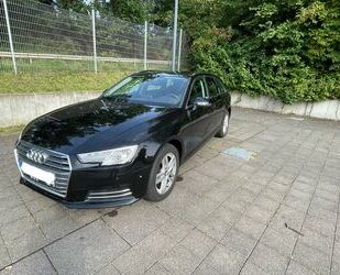 Audi Audi A4 Avant 2.0 TDI sport Xenon Navi V-Cockpit Gebrauchtwagen