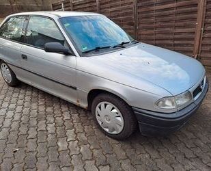 Opel Opel Astra F CC 1.4 60 PS Gebrauchtwagen