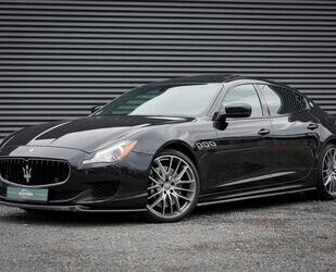 Maserati Maserati Quattroporte 3.8 V8 GTS / Schiebedach / 2 Gebrauchtwagen