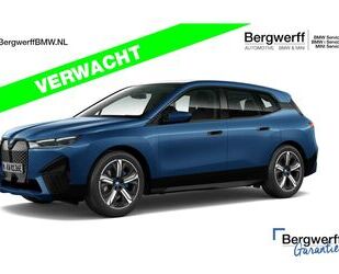 BMW BMW iX xDrive50 - Pano - Sportpaket - Parking Ass Gebrauchtwagen