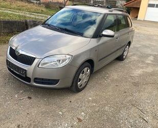 Skoda Skoda Fabia Combi 1.6 Ambiente Ambiente Gebrauchtwagen