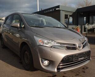 Toyota Toyota Verso 1,6 D SkyView Edition *2Hand+Kamera+X Gebrauchtwagen