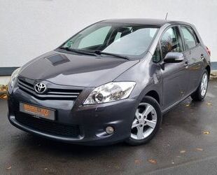 Toyota Toyota Auris 1,6 Executive/Webasto/Keyless Go/PDC Gebrauchtwagen