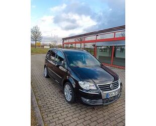 VW Volkswagen Touran 2.0 TDI Highline Highline Gebrauchtwagen