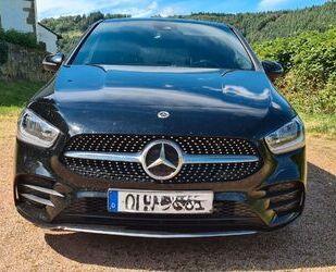 Mercedes-Benz Mercedes-Benz B 180 d -AMG Line Gebrauchtwagen