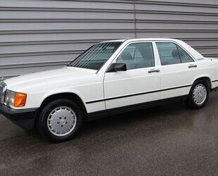 Mercedes-Benz Mercedes-Benz 190E original 23500 KM Vollausstattu Gebrauchtwagen