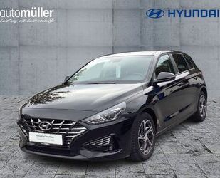 Hyundai Hyundai i30 EDITION 30 *FLA*SpurH*LM*KlimaA*PDC Gebrauchtwagen