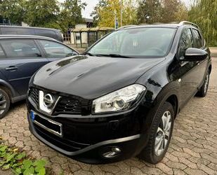 Nissan Nissan Qashqai+2 2.0 Bose Soundsystem pano 7 Sitze Gebrauchtwagen