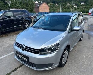 VW Volkswagen Touran 1.6 TDI Comfortline/Automatik/Na Gebrauchtwagen