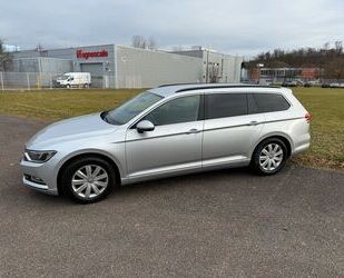 VW Volkswagen Passat Variant 2.0 TDI SCR DSG Comfortl Gebrauchtwagen