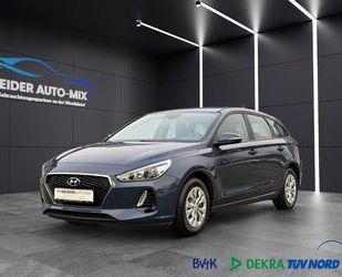 Hyundai Hyundai i30 cw Select WENIG KM! GARANTIE! 1. HAND! Gebrauchtwagen