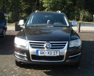 VW Volkswagen Touareg 3.0 V6 TDI Leder Navi AHK Gebrauchtwagen